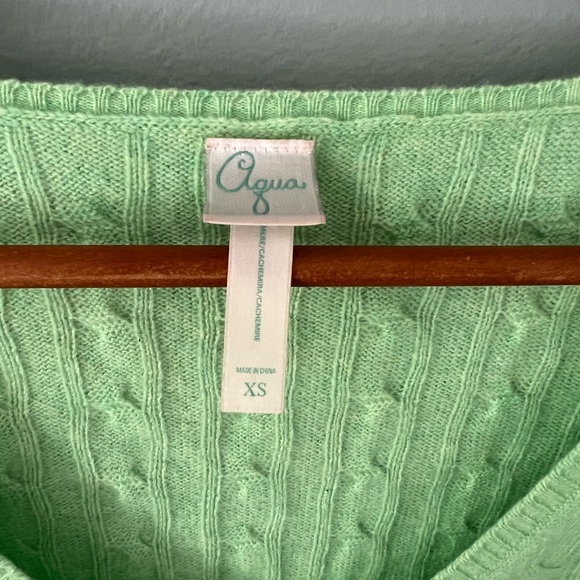 Aqua 100% Cashmere Sweater Medium Green - Picture 12 of 12